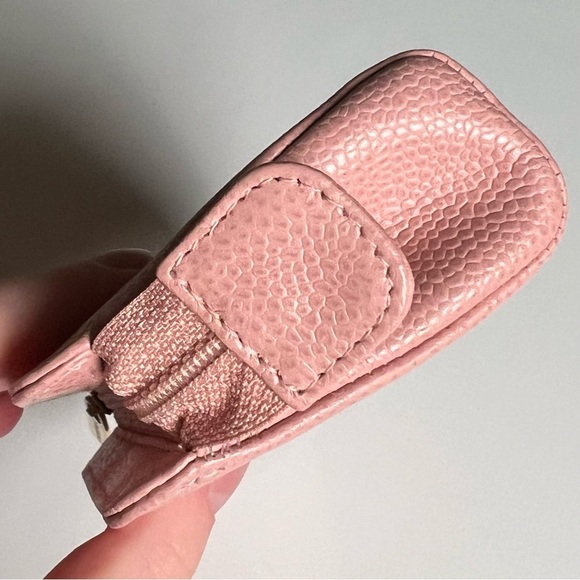 Rare Chanel Pink Caviar Cosmetic Pouch - Picture 4 of 7